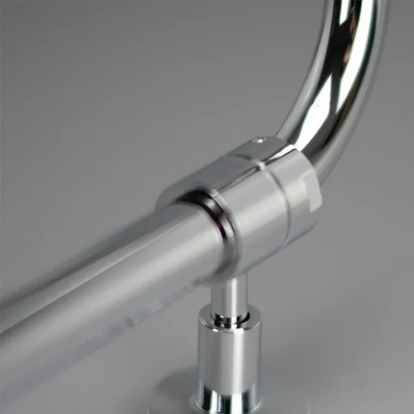 Shower-Column-Finish-Consistency-Inspection