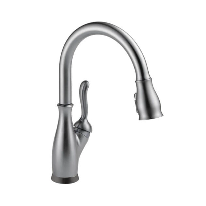 delta kitchen faucets