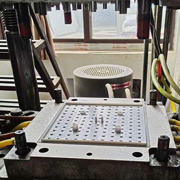 Injection mold tooling for bathroom plastic components at JEKARE factory