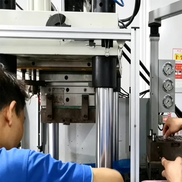 Jekare-LSR-Injection-Overmolding-Workshop